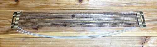 Strand brass tab - brass, carbon